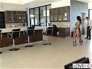 LoveHerFeet - Sneaky hotwife foot hook-up With The Realtor